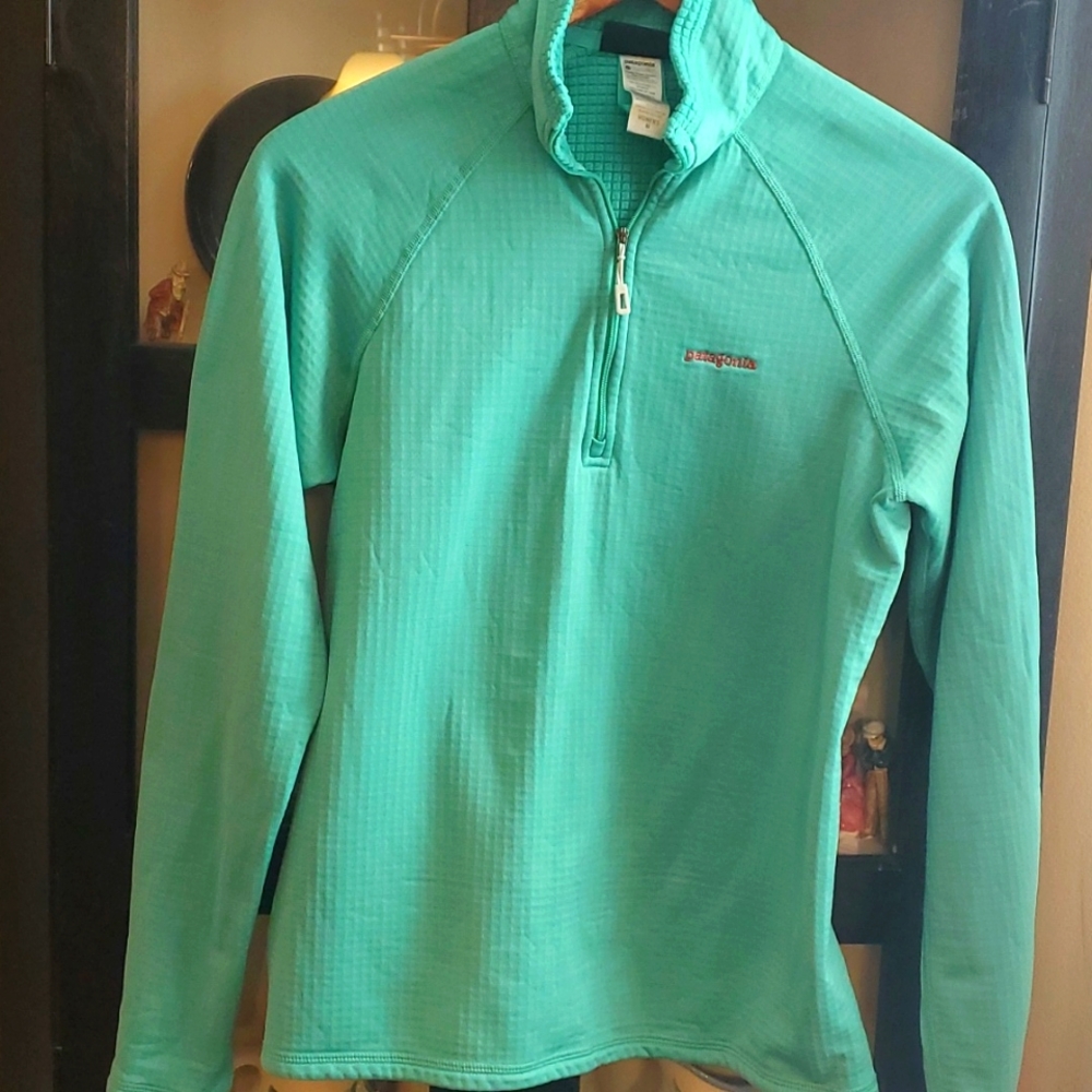 Patagonia women 's quarter zip fleece size M